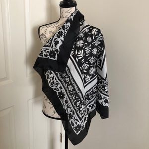 VINTAGE square scarf